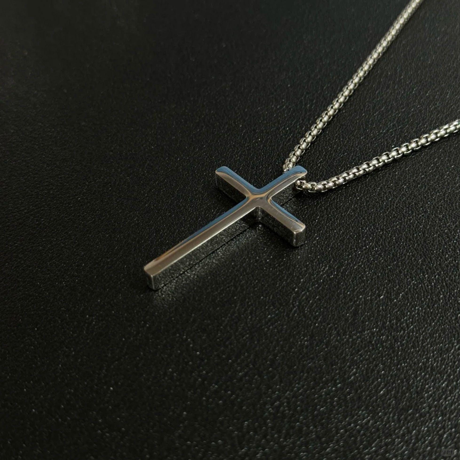 Ozzy Osbourne 十字架ネックレス オジーオズボーンアクセサリー Ozzy