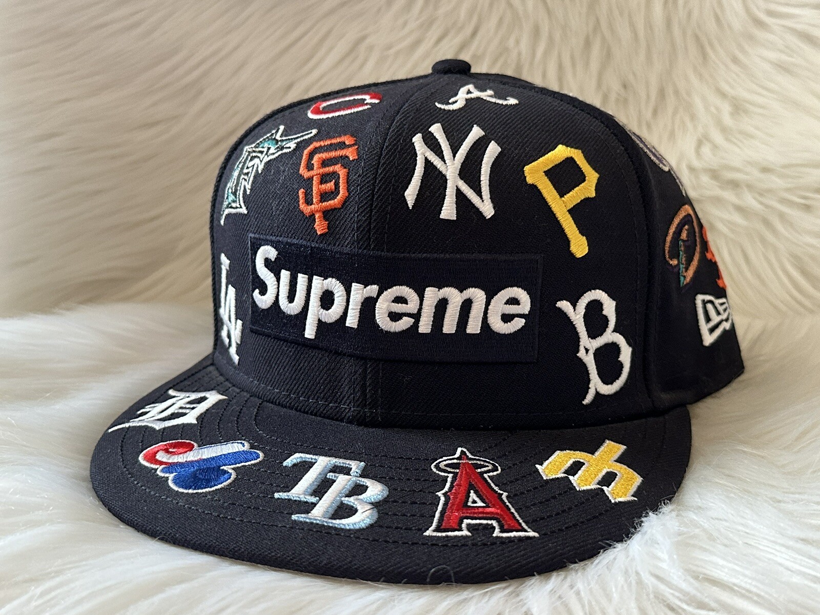 SUPREME】x【NEW ERA】mcmxciv