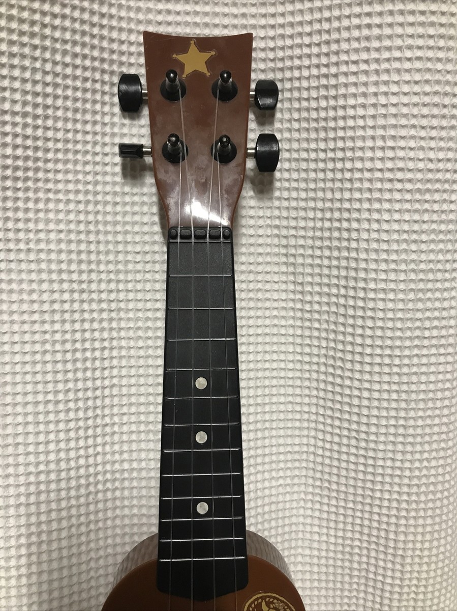 トイストーリー ラウンドアップ ギター & ヨーヨー ウクレレ」 トイ