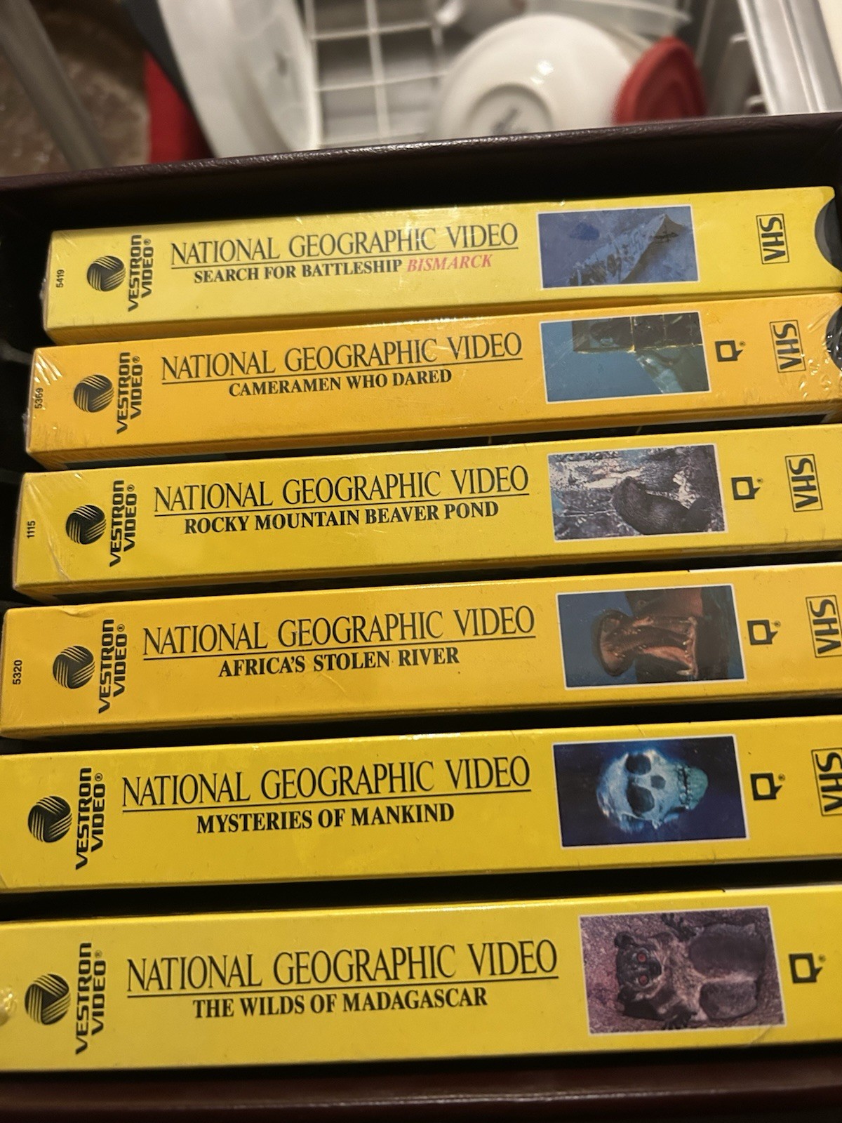 NATIONAL GEOGRAPHIC VHS SET