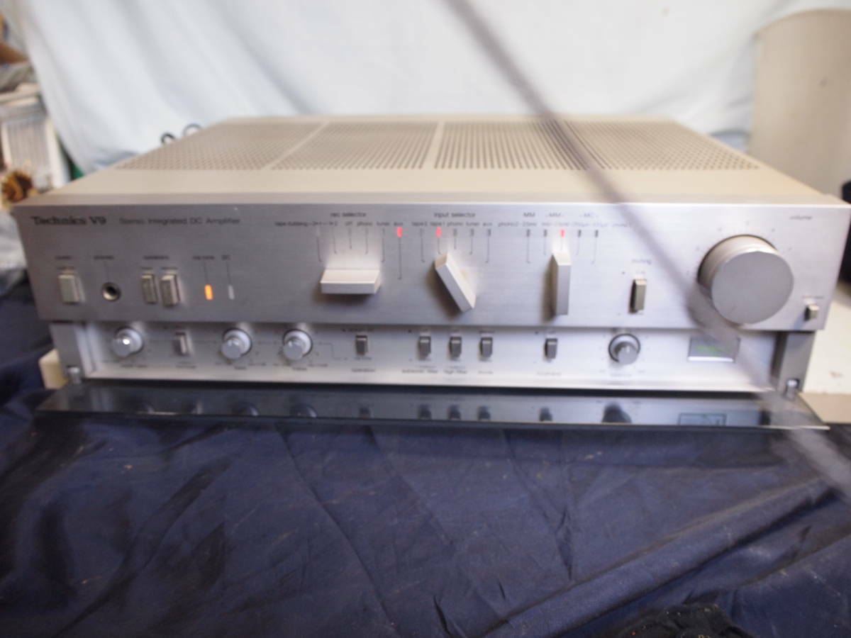 Vintage 1981 Technics SU-V9 Integrated Amplifier Still Working
