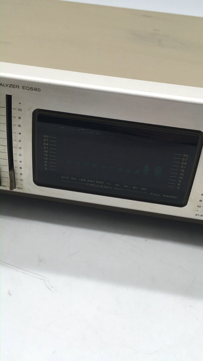 セルソ】Marantz EQ580 1台 1 / 7 【セルソ様専用】Marantz EQ580 1台