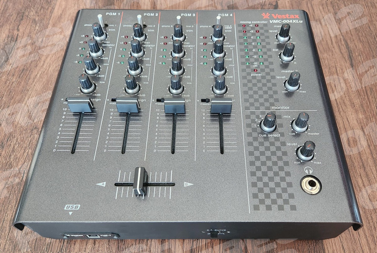 Vestax/ベスタクス□VMC-002XLu□DJミキサー□USB対応可 | 楽器
