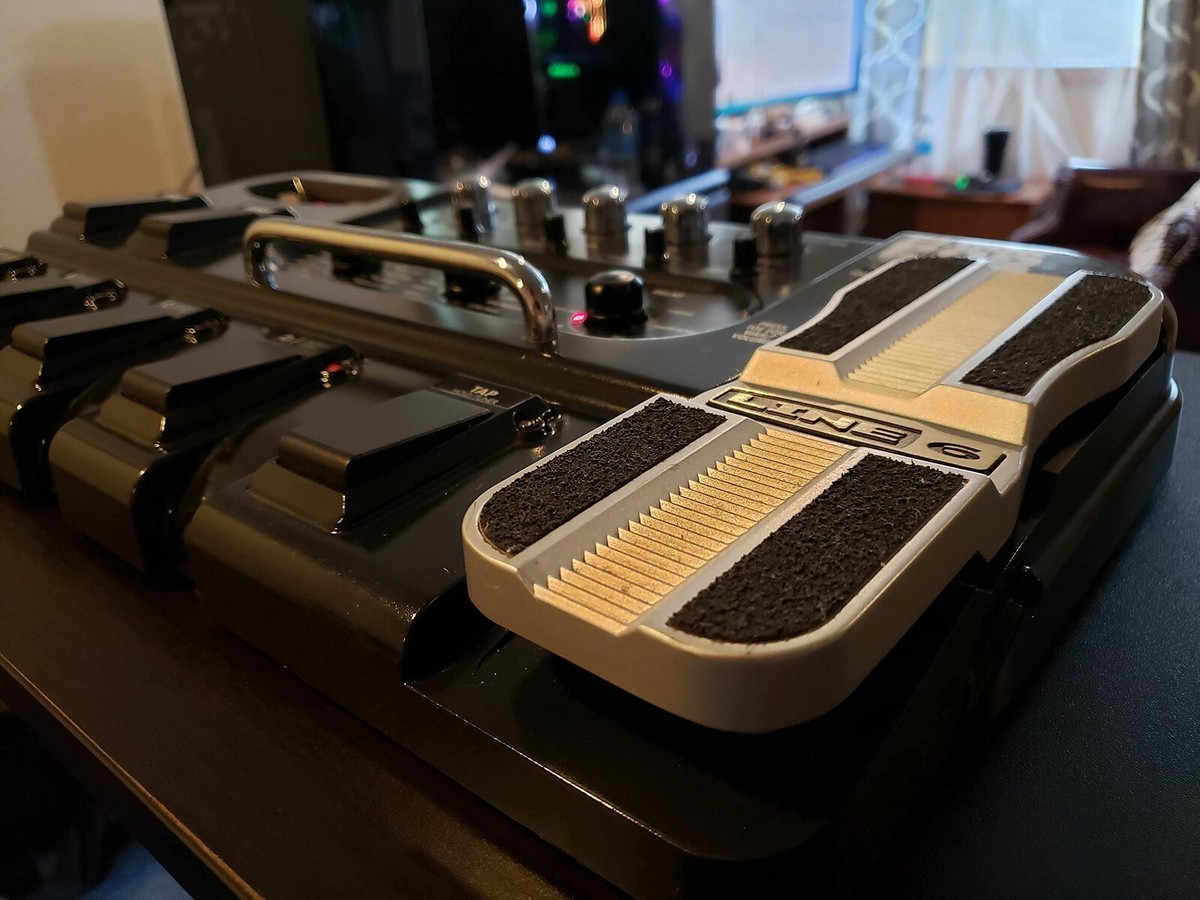 LINE 6 Floor-POD-Plus Guitar Multi Effects Processor | eBay