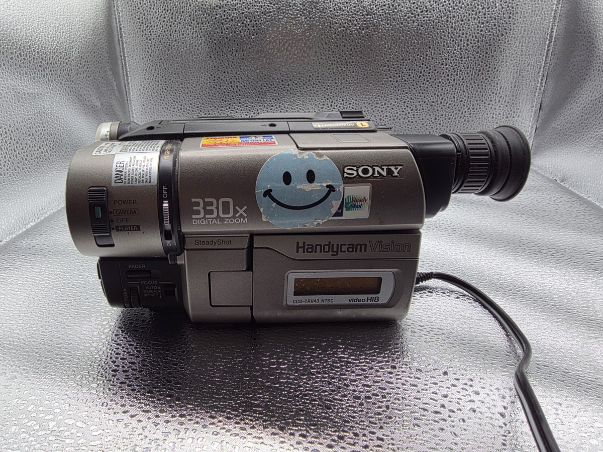 Sony Handycam Vision CCD-TRV43 Hi8 Camcorder 330x Zoom Nightshot