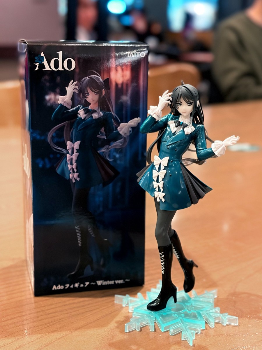 Ado ラウンドワン 数量限定 フィギュア Winter ver Ado ラウンドワン