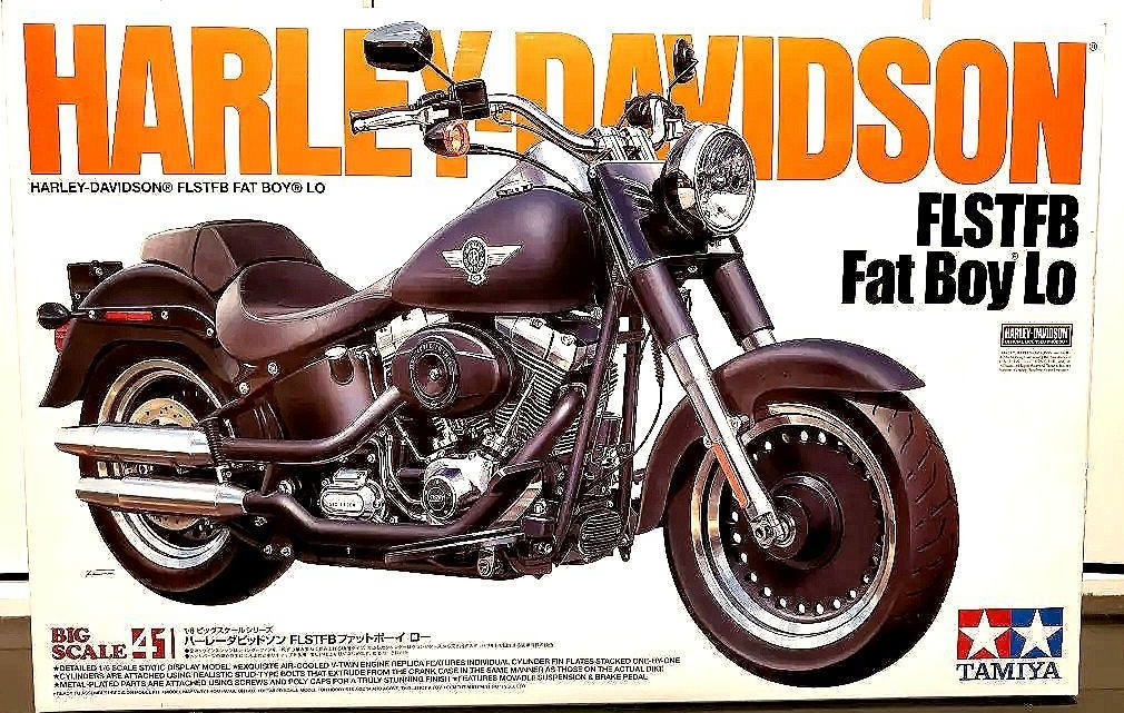 TAMIYA 1/6 ハーレーダビッドソンFLSTFB ファットボーイ ロー