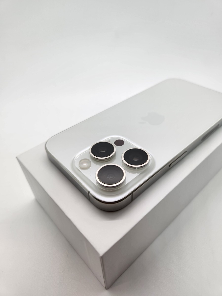 Apple iPhone 15 Pro 256gb ( Unlocked) US E-Sim Version. Excellent