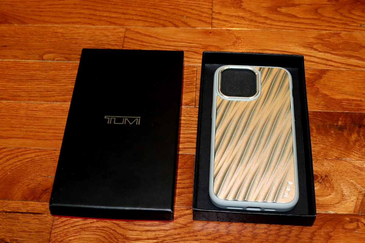 BNWT Tumi 19 Degree Aluminum Case Iphone 15 Pro Max MSRP $175!! | eBay