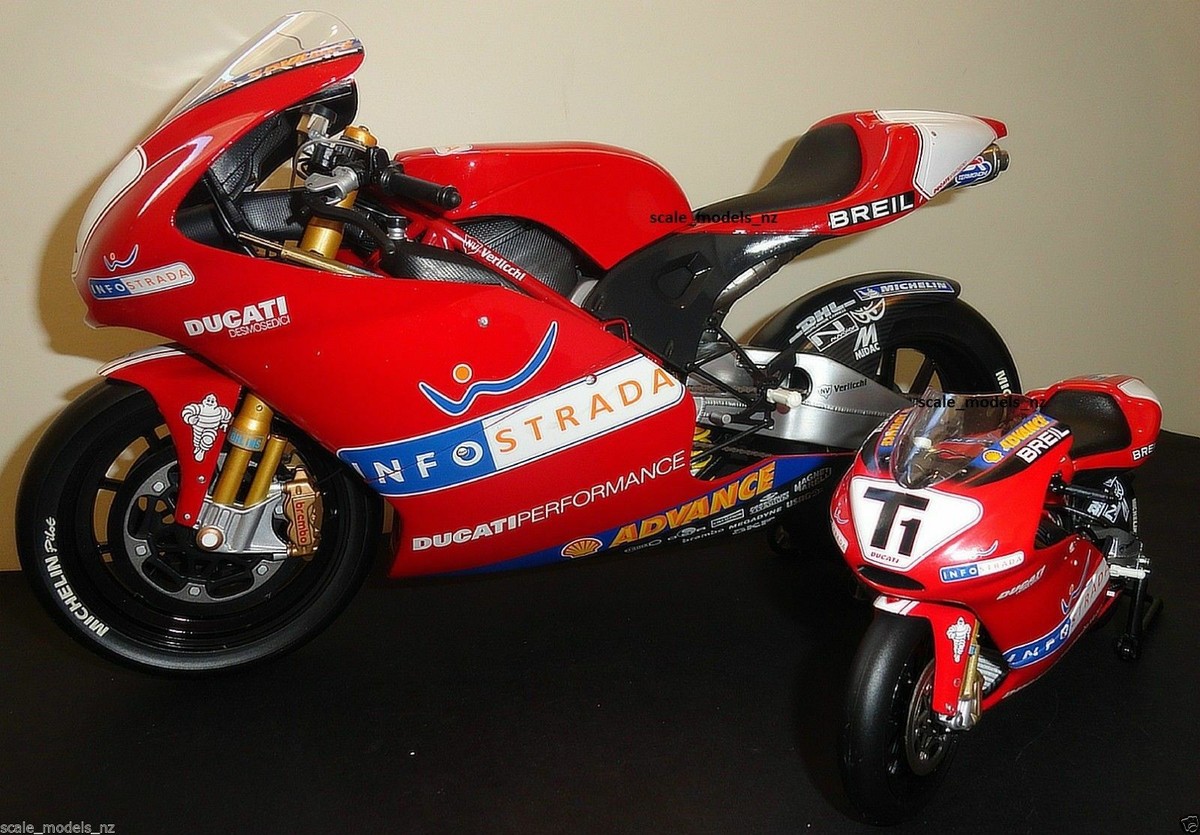 MINICHAMPS 1:6 – DUCATI 998R – P. CHILI – 2002 WSB – VERY VERY