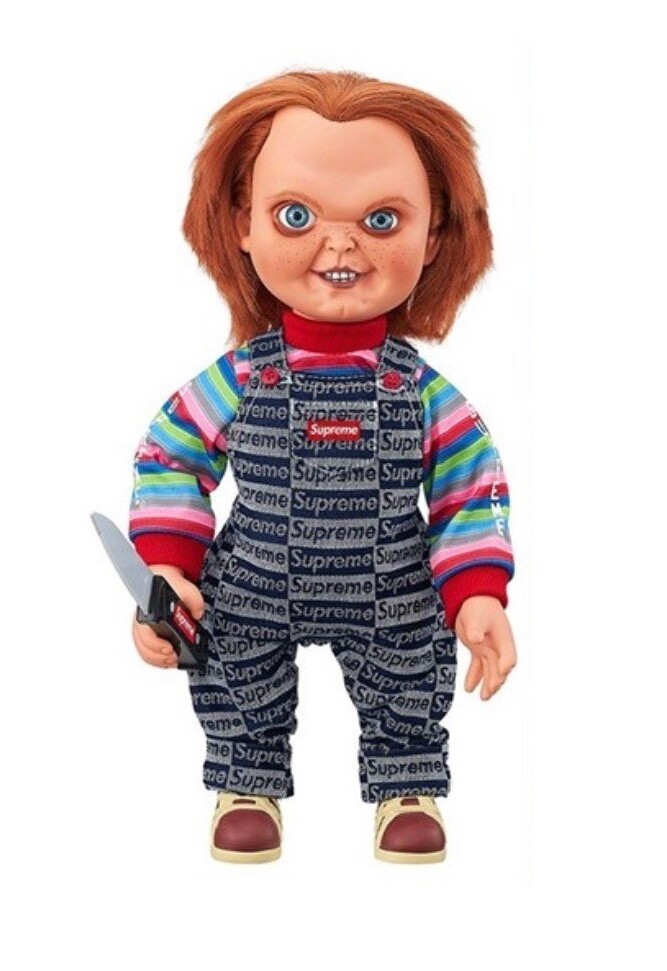 Supreme チャッキー 販売 ドール Supreme Chucky Doll シュプリーム