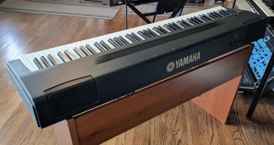 Yamaha 88-key Digital Piano P-60 | eBay