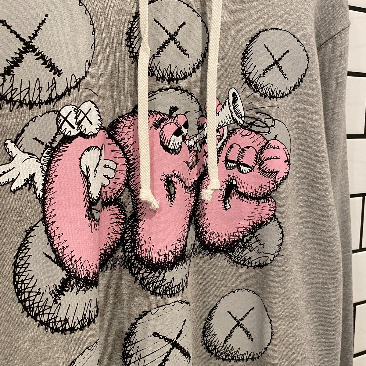 kaws bendy colette garcons 未開封品 kaws bendy colette garcons 未
