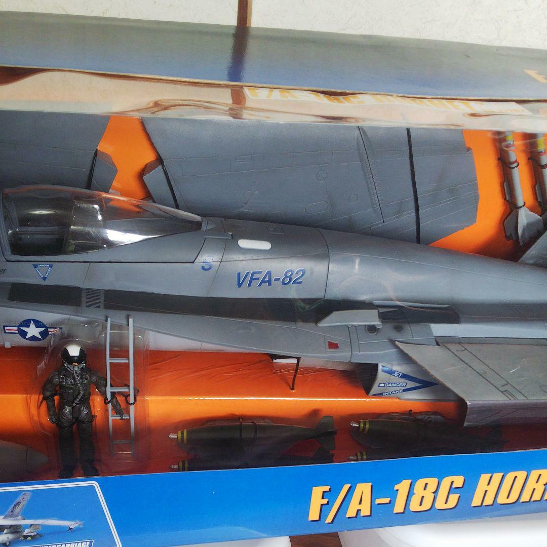 BBI Elite Force US Navy F/A-18C HORNET 1:18 Scale blue box | eBay