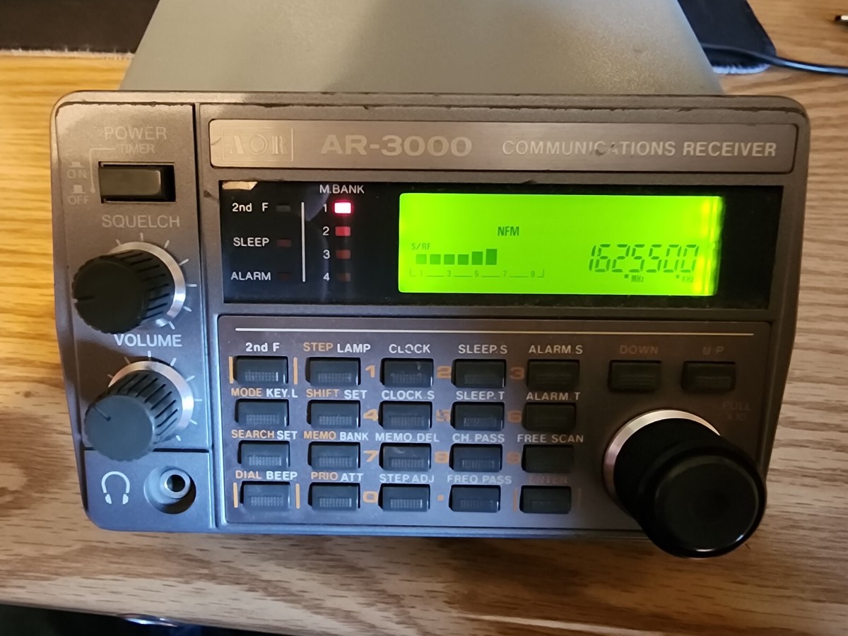 AR-3000A AOR 広帯域受信機