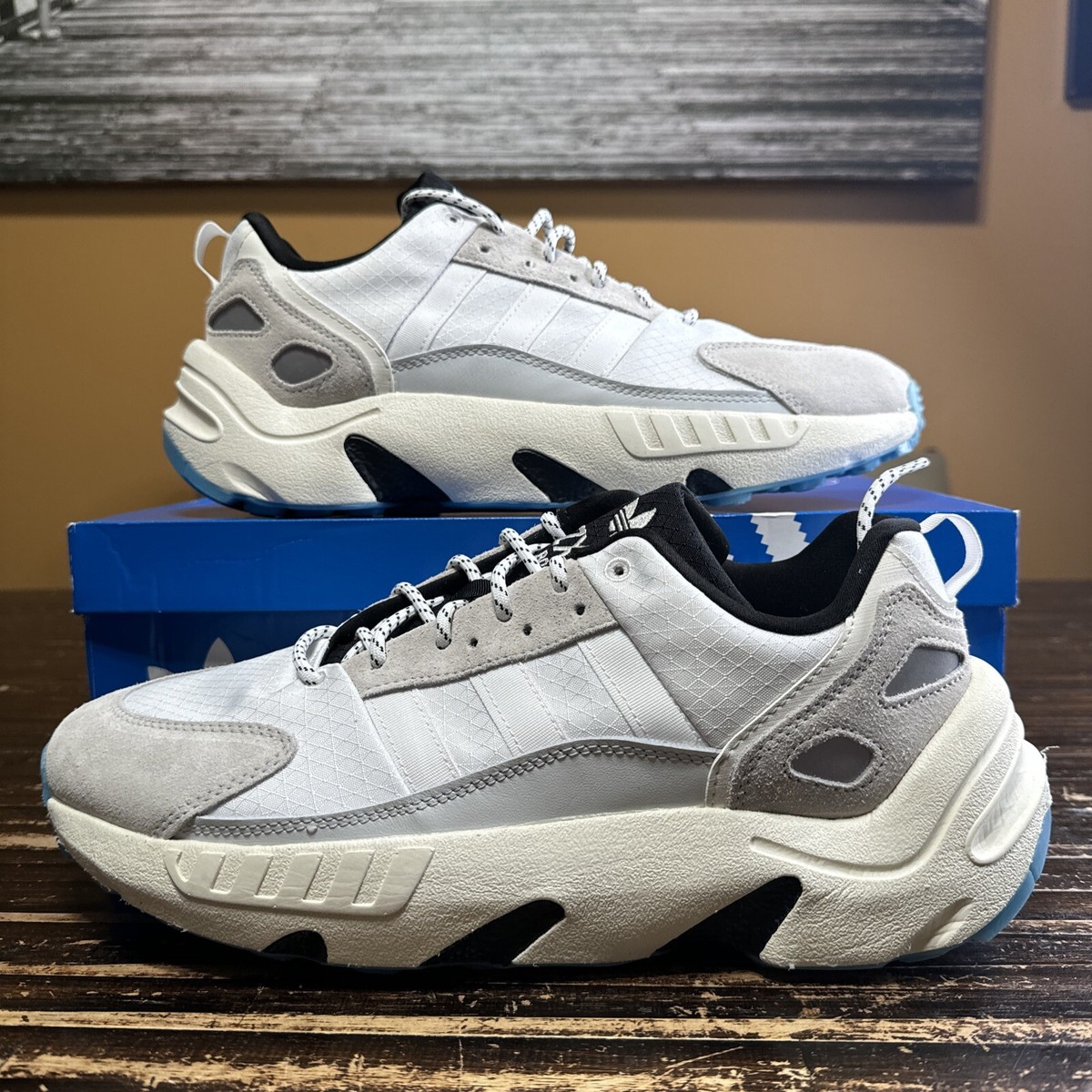 Men's Size 11.5- adidas ZX 22 Boost Crystal White Blue GV8039 | eBay