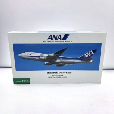 ANA Boeing 747-400 最終フライトモデル 1:200 Amazon.com: ANA B747