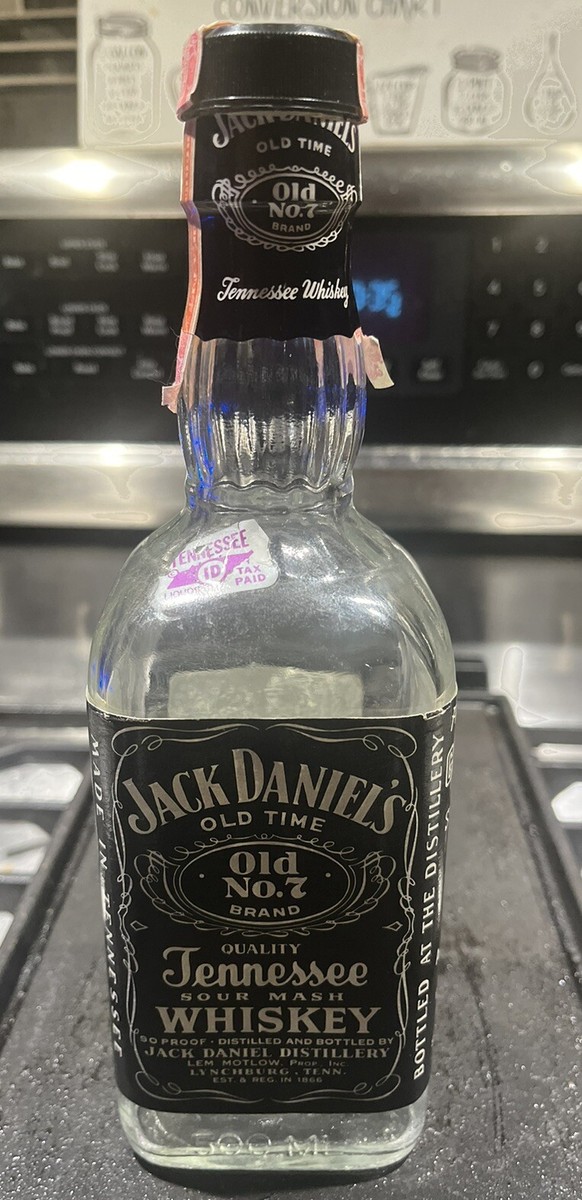 Jack Daniels Vintage 90 Proof Black Label 500 Ml Bottle Empty