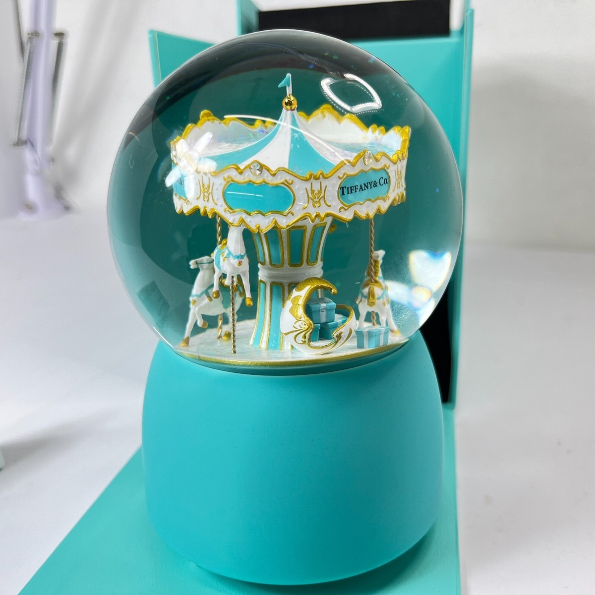 Tiffany & Co Limited snow Globe home from Japan extremely rare