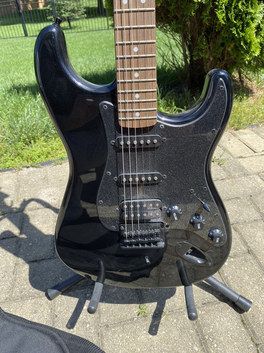 Fender Squier Bullet Stratocaster HT HSS Limited-Edition Electric