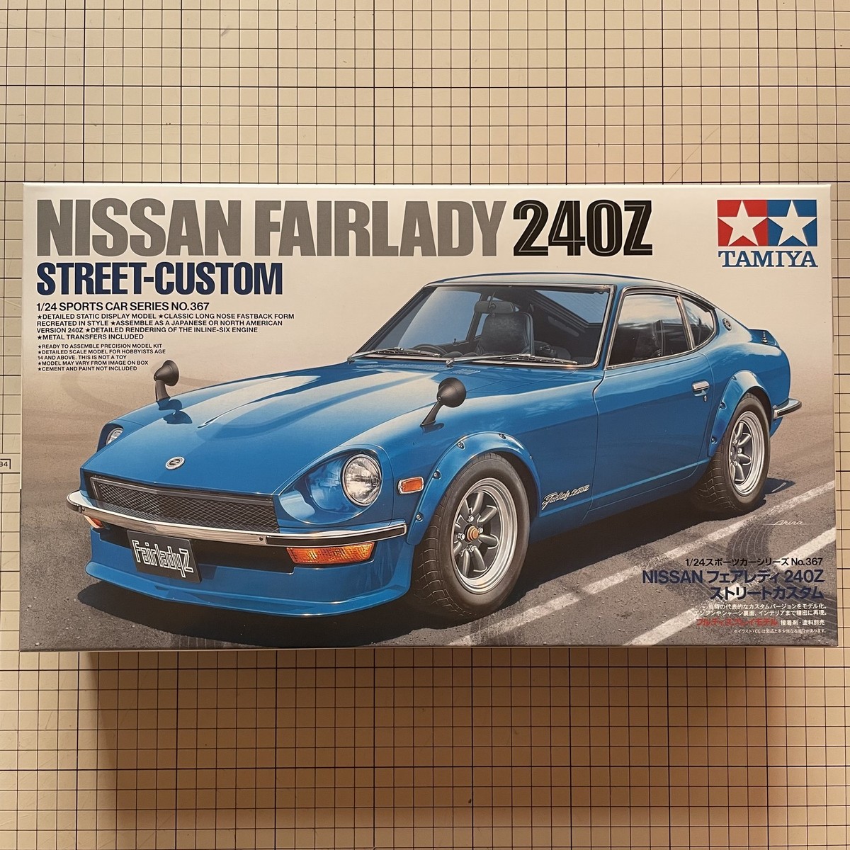TAMIYA 1/24 NISSAN Fairlady DATSUN 240Z STREET-CUSTOM Model Kit