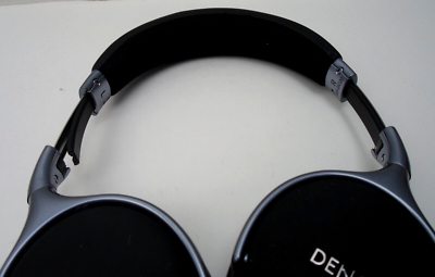 Denon AH-GC20 Wireless Noise Canceling Over-Ear Headphones (O18074