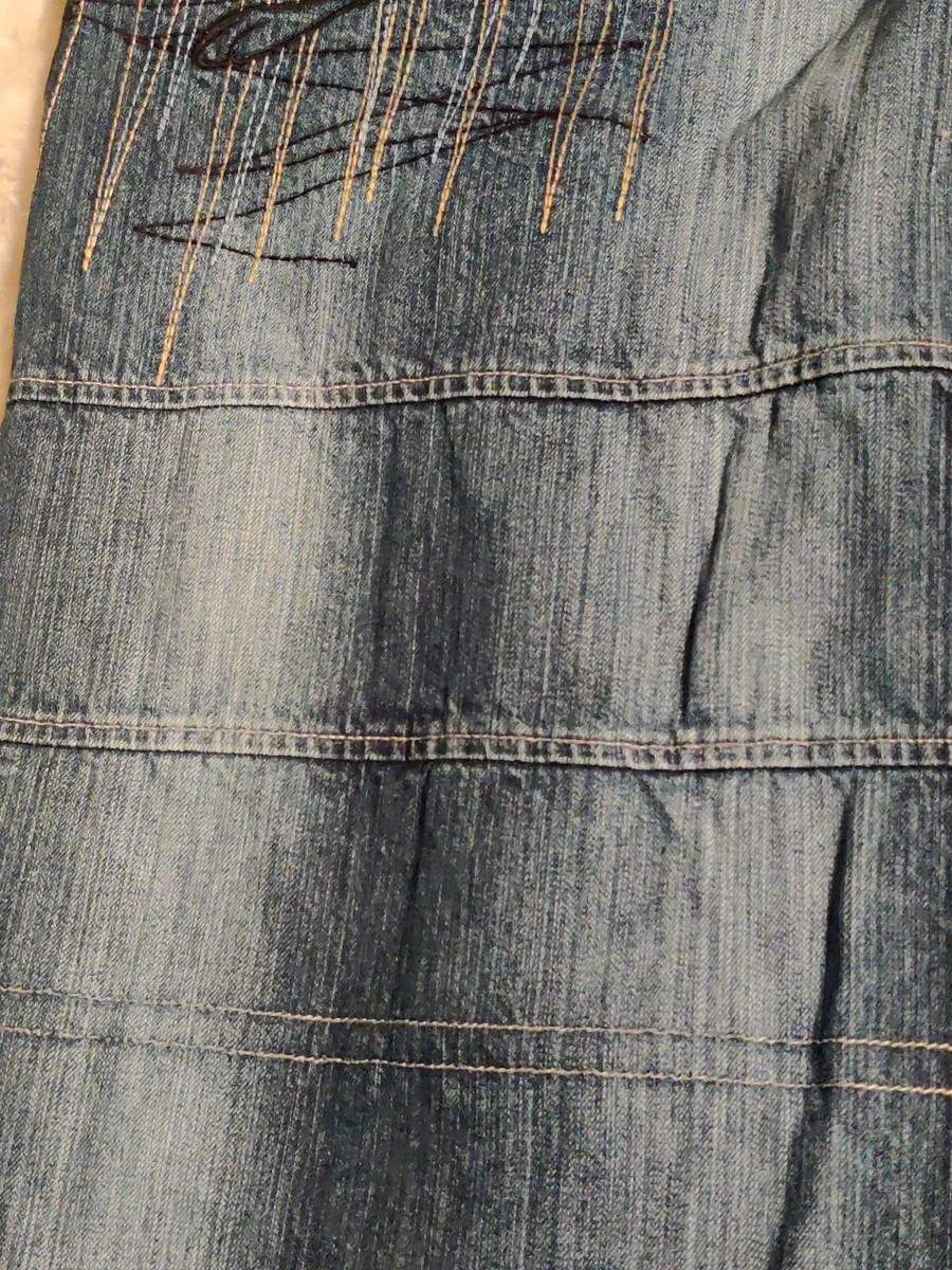 Lot 29 VTG Luxe Looney Tunes Taz Jeans 38/32 RN106663 | eBay