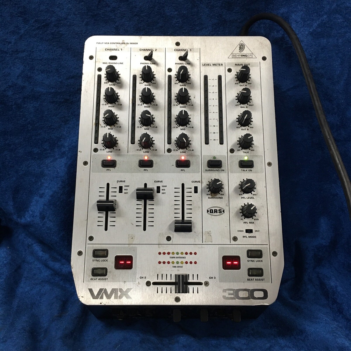 VMX 300 DJミキサー Behringer | Product | VMX300