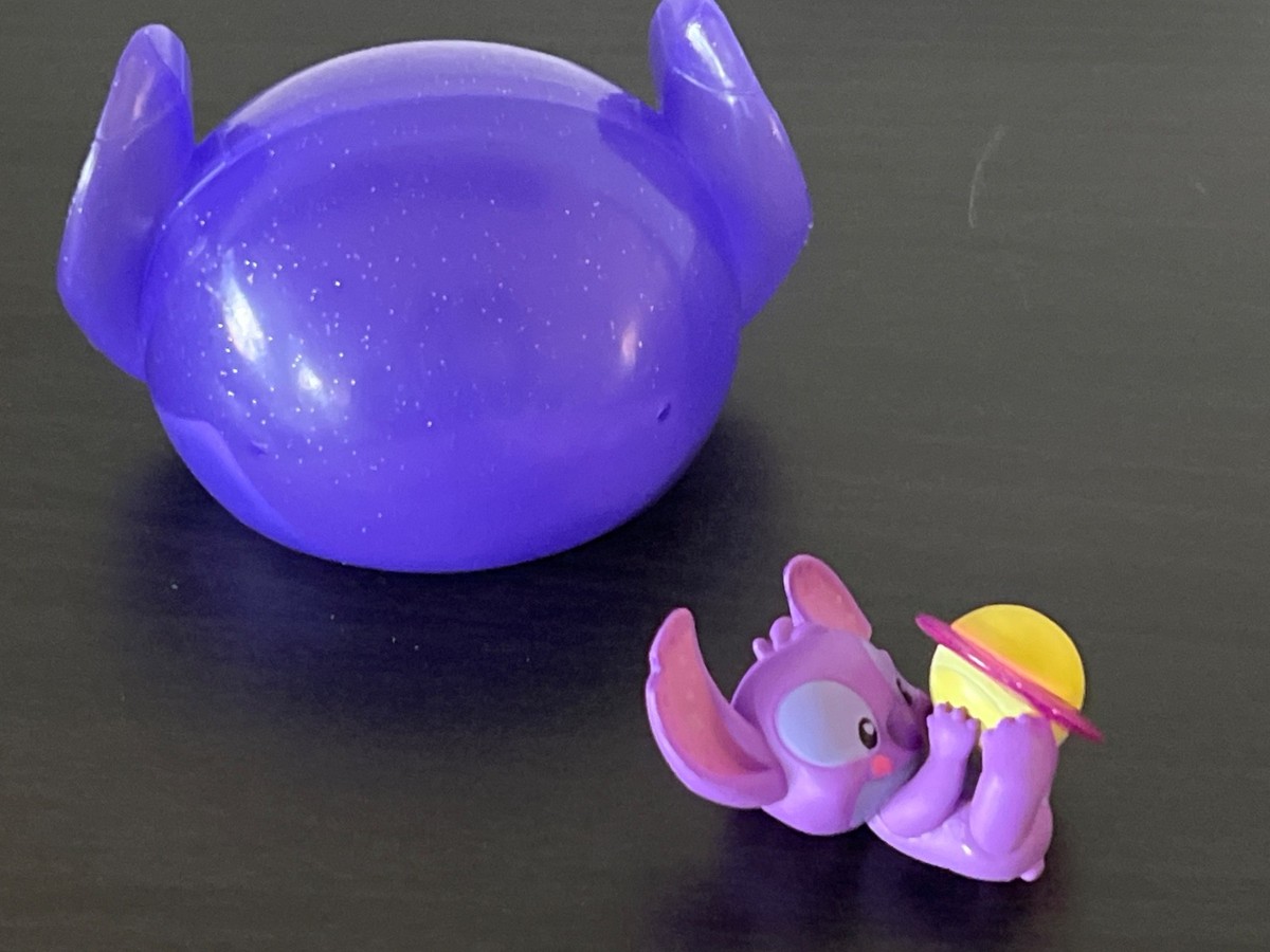 2025 Disney Outta This World PURPLE STITCH w/PLANET Mini Mystery