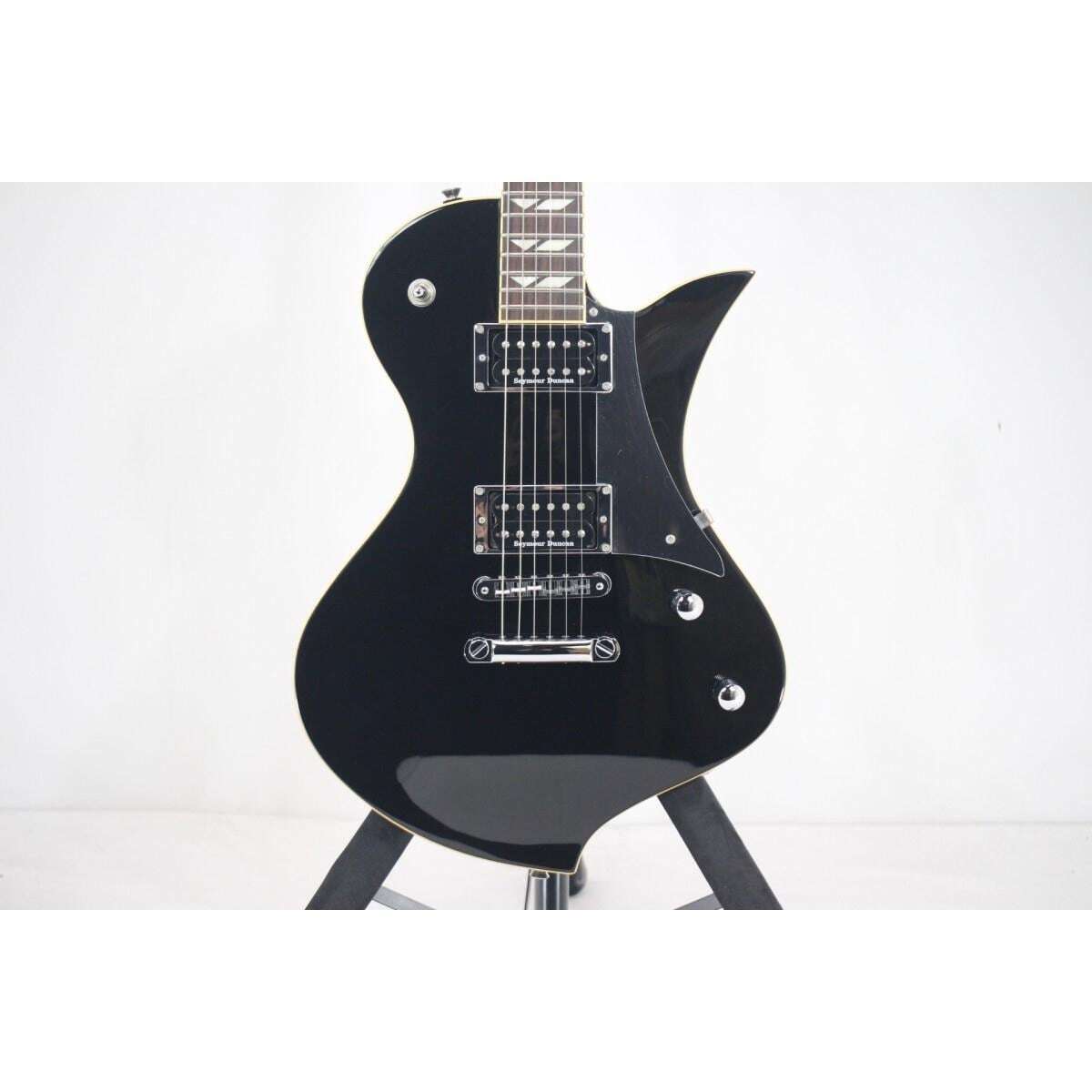 FERNANDES RAVELLE-STEELER FERNANDES RAVELLE STEELER Electric