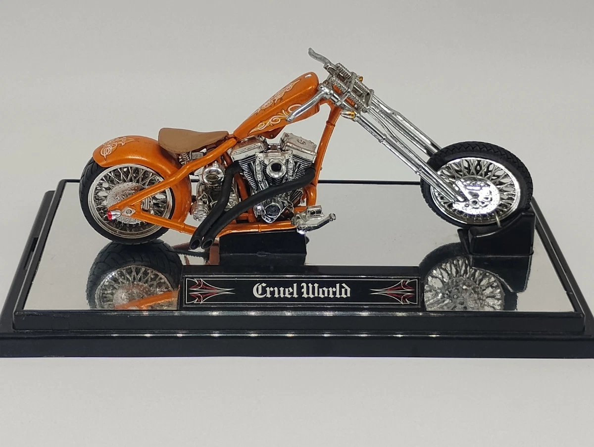 Jada Toys 1:18 Contemporary Manufacture Diecast Motorcycles & ATVs