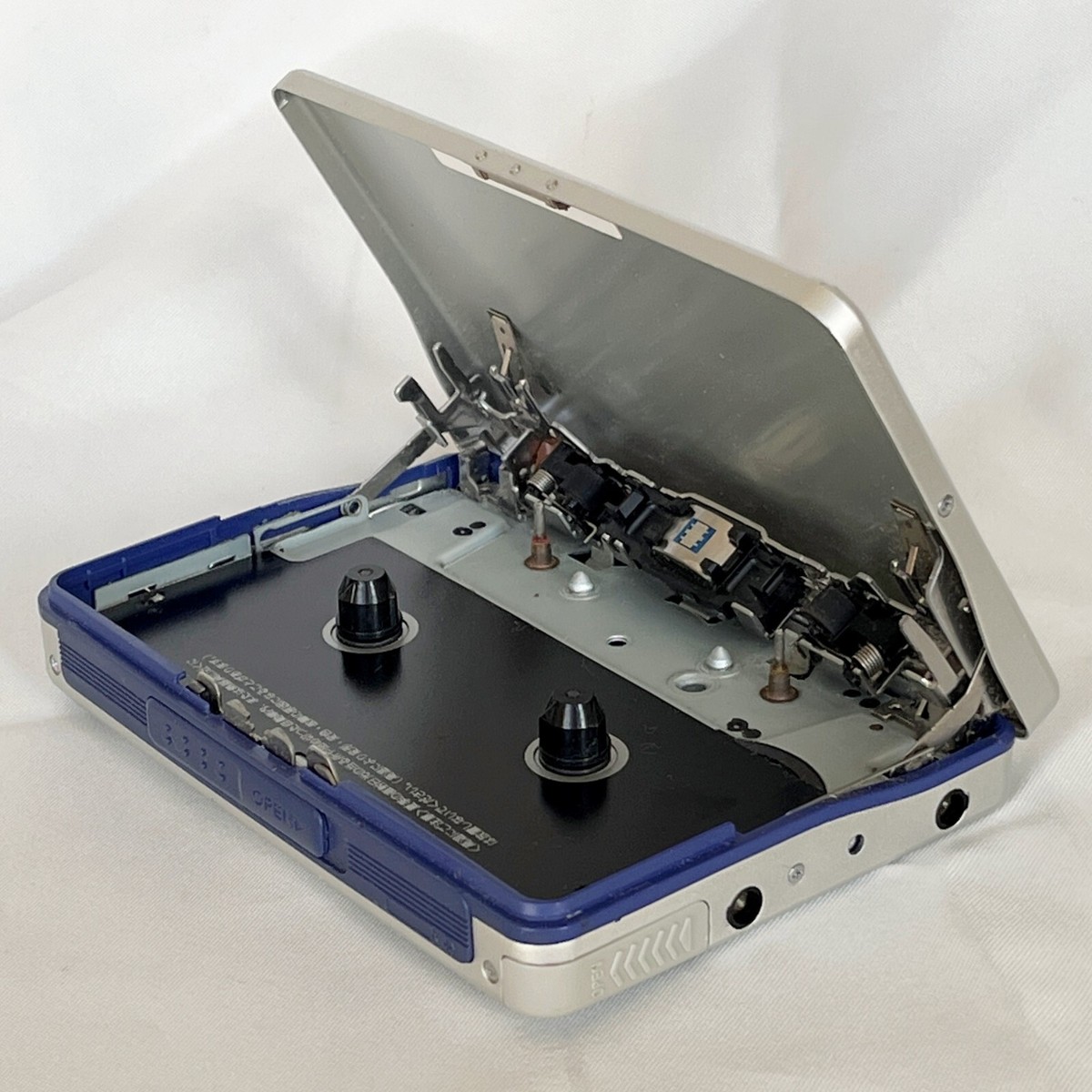 SONY WM-EX631 Silver 2002 Walkman Vintage Cassette Player Tested