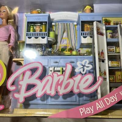 NEW Vintage Barbie “Play All Day” Kitchen Set Vintage 2005 Mattel