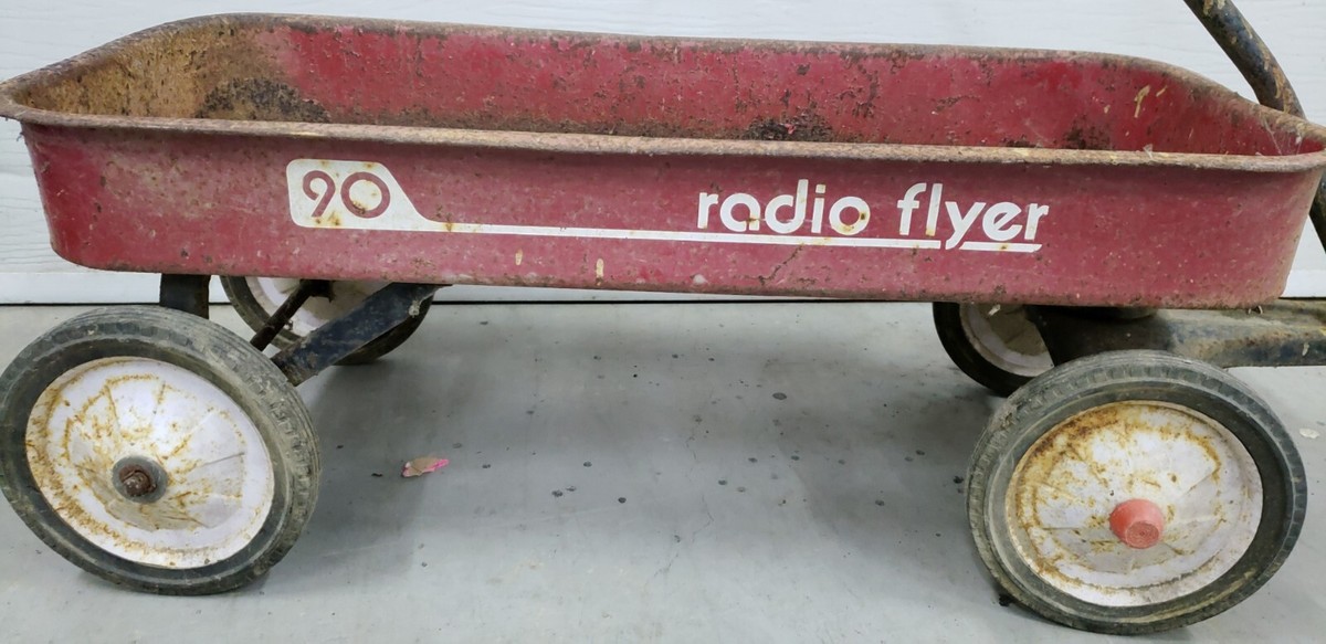 VINTAGE RADIO FLYER 34