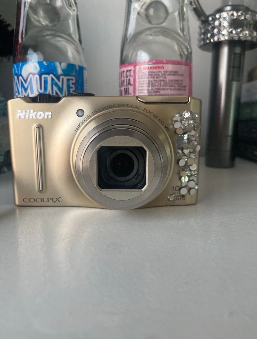 Nikon COOLPIX S8100 12.1MP Digital Camera - Gold 18208262212| eBay