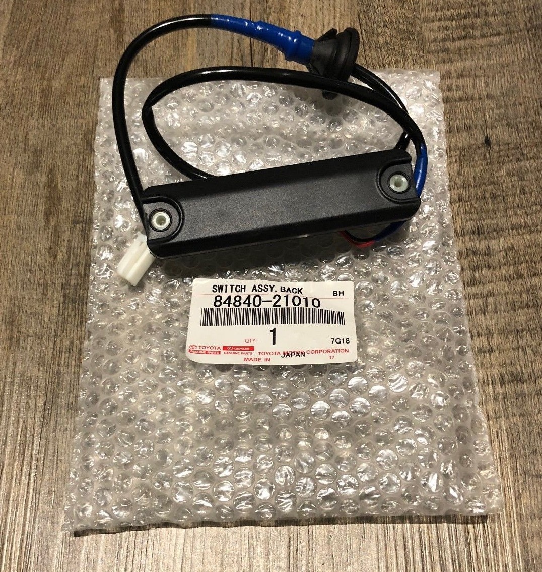 Genuine Toyota Lexus Back Door Opener Switch 84840-21010 84840