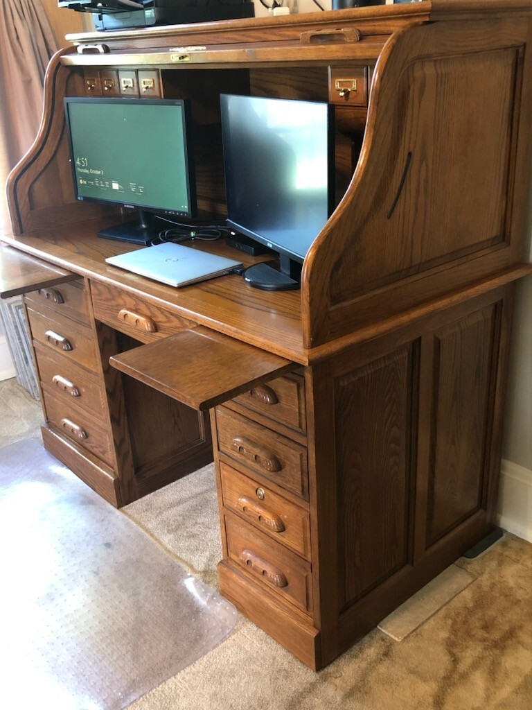 Antique Beautiful Roll Top Desk 52