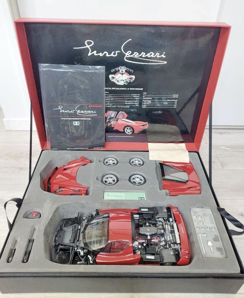 ミニカー TAMIYA ENZO FERRARI 2004 12/1 TAMIYA ENZO FERRARI 2004 12/1