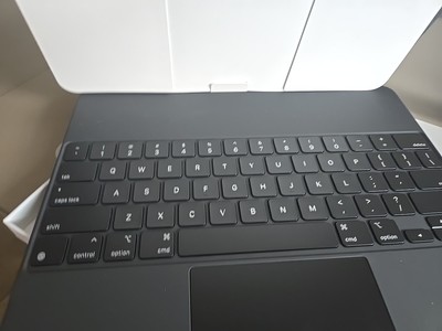 OPEN BOX - Apple Magic Keyboard 12.9