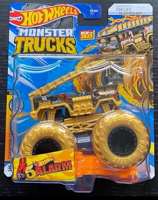 2023 Hot Wheels MONSTER 5 ALARM 🔥gold fire truck ☆red flame