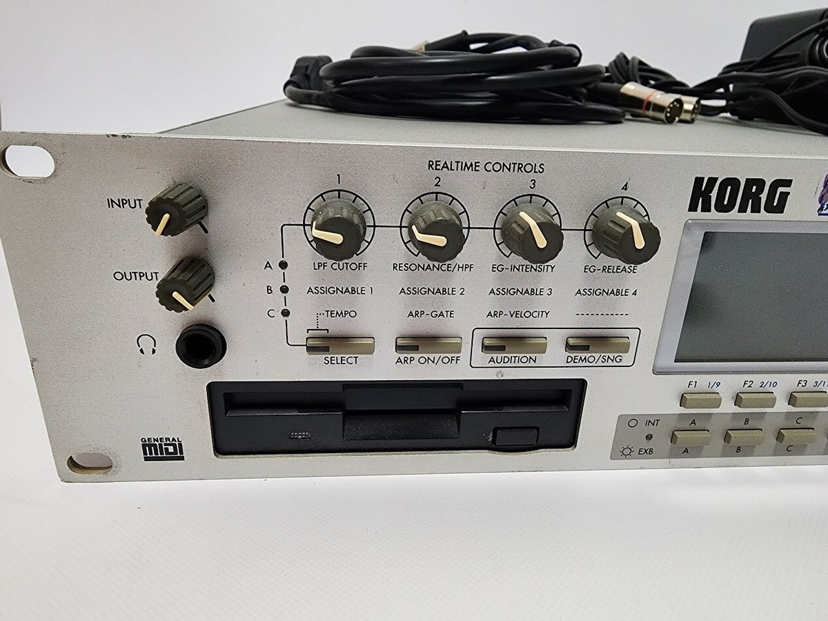 KORG TRITON-Rack 拡張3枚付 音源モジュール KORG Triton Rack - Fully