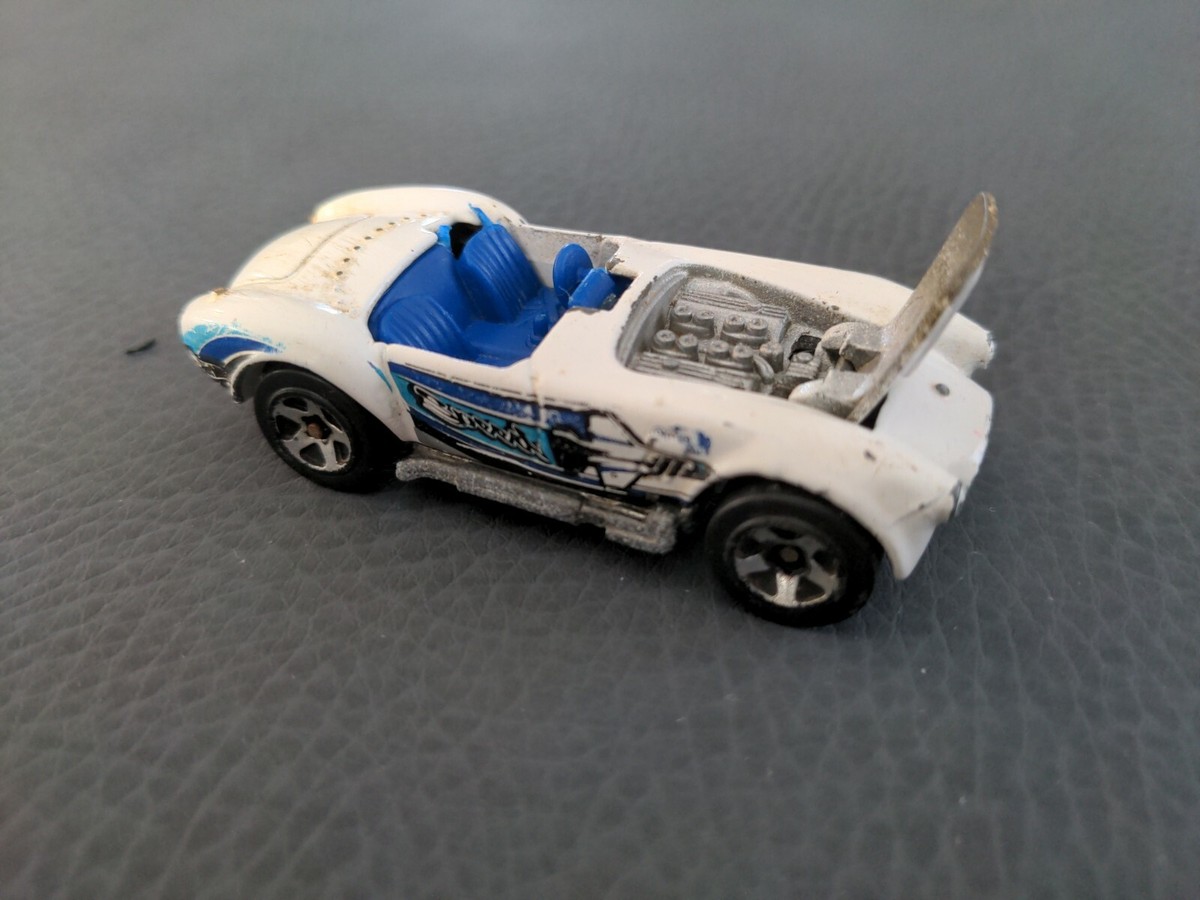 Vintage Hot Wheels Classic Cobra White All Metal 1982 Production