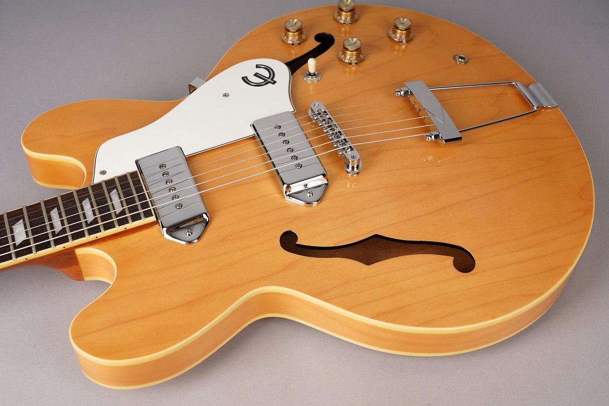 Epiphone エピフォンセミアコビグスビーアームケース付き Epiphone