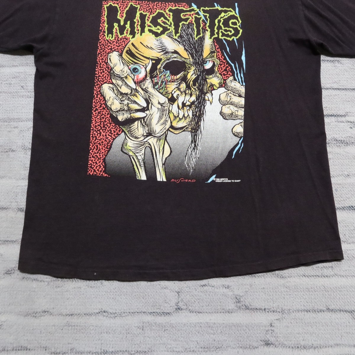 Vintage 1990 Misfits Pushead Earth AD Shirt Size XL Band Rock