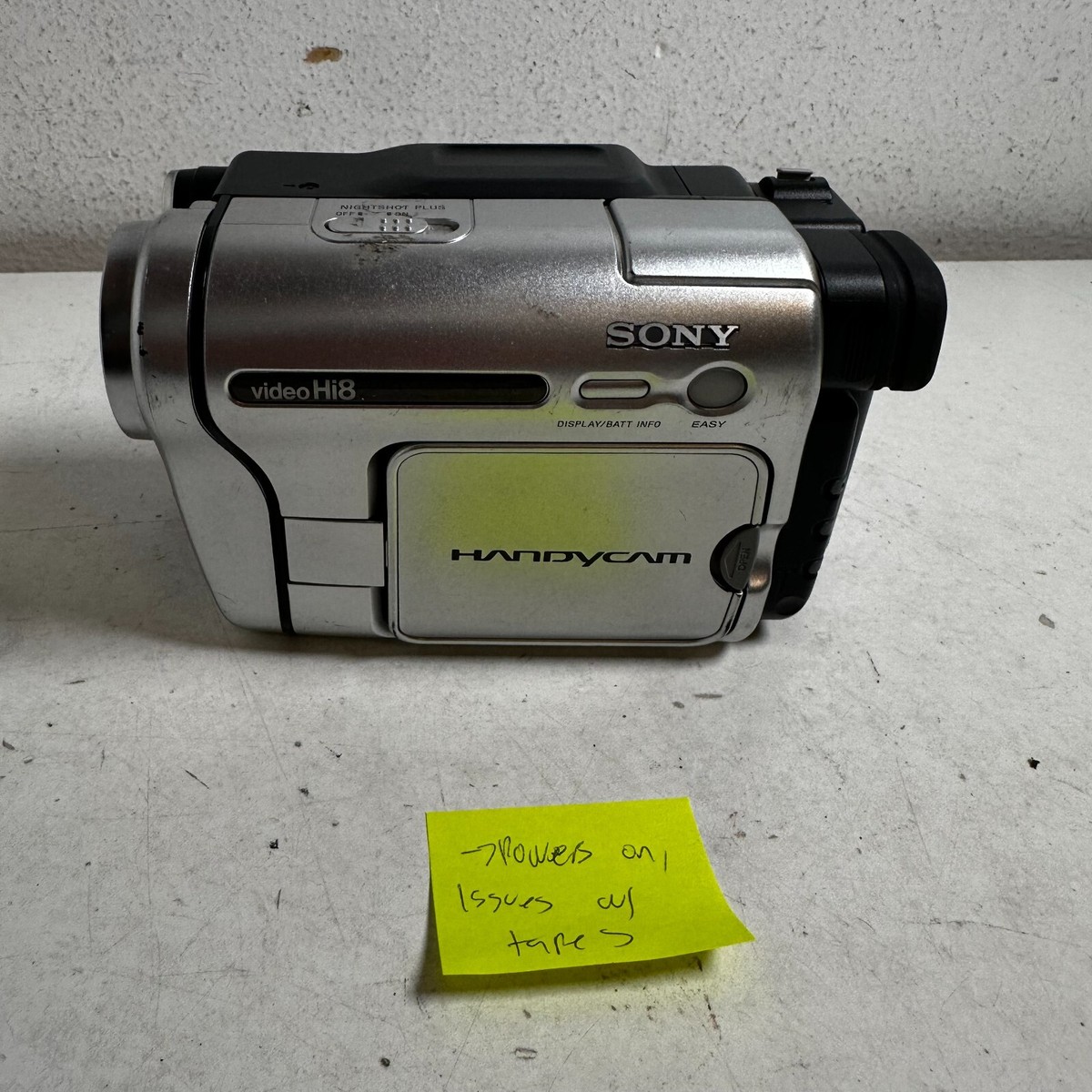 Sony Hi8 Handycam Silver 990x Digital Zoom Video Camera Recorder