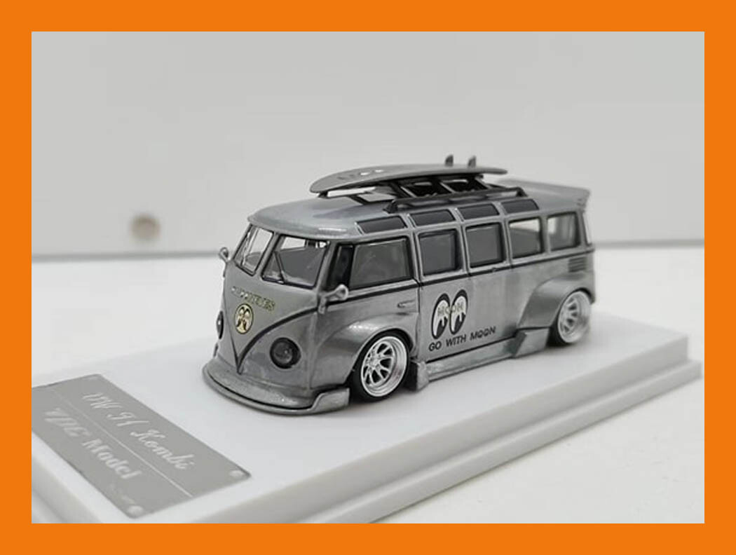 ミニカー 4R-778 TPC 1/64 VW T1 Kombi MOONEYES TPC 1:64 Car VW T1