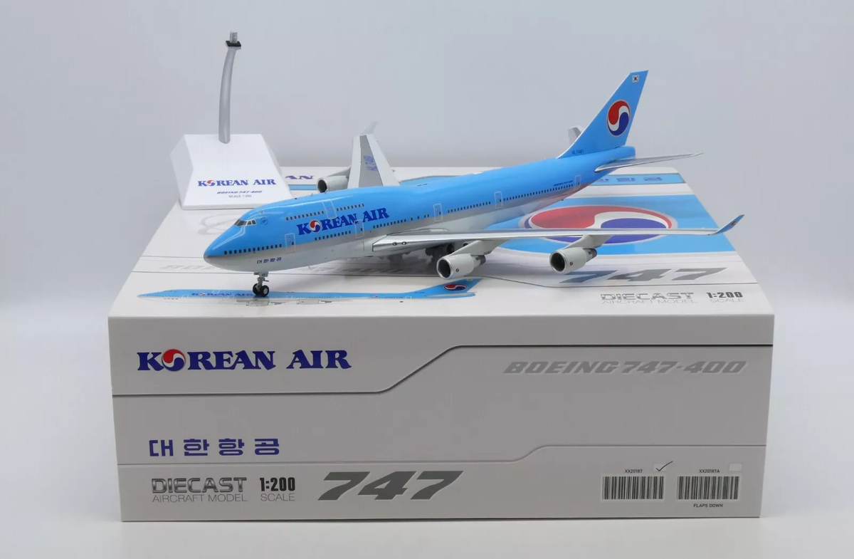JC Wings 1/200 Korean Air Boeing 747-400 HL7461 XX20187 Finished
