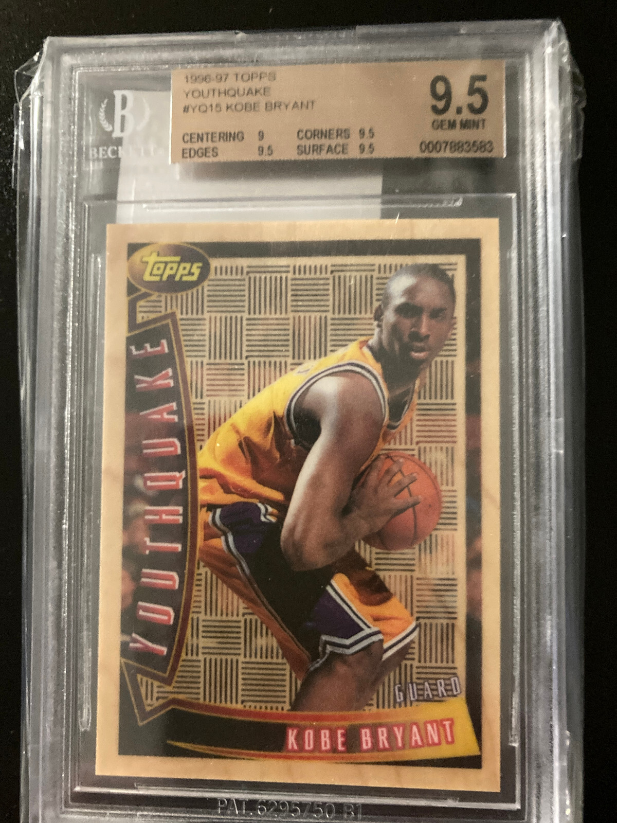 Kobe Bryant 1996 Topps #YQ15 Youthquake Price Guide - Sports Card