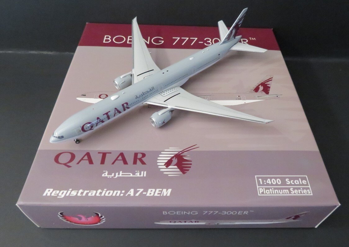 Phoenix Models Qatar Airways Boeing B777-300ER. A7-BEM. 1:400