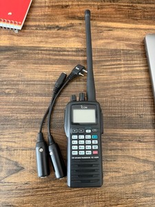 ICOM エアーバンドトランシーバー IC-A24 ICOM エアーバンド